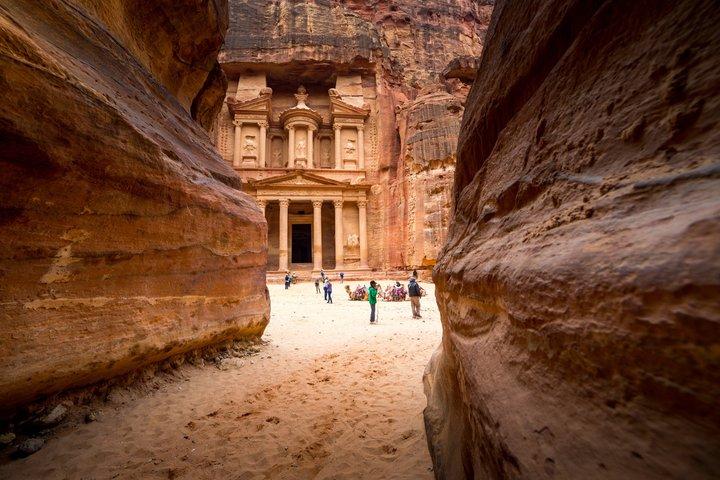 Private Tour: Petra and Little Petra Day Trip from Aqaba
