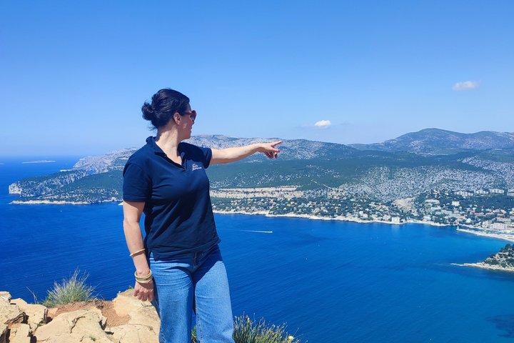 Cassis and Aix en Provence Sightseeing Tour from Marseille