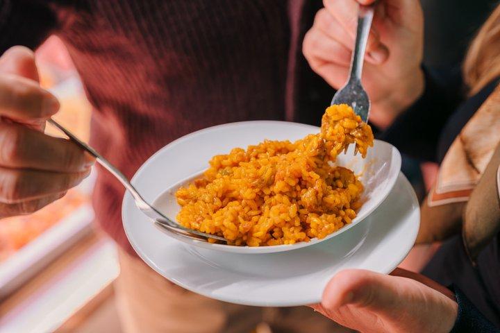 Malaga Market Food Tour: Tapas, Drinks, and Local Flavors
