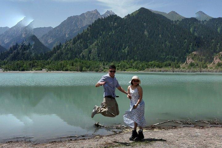 Issyk Lake and Bear Waterfall Day Tour in Almaty