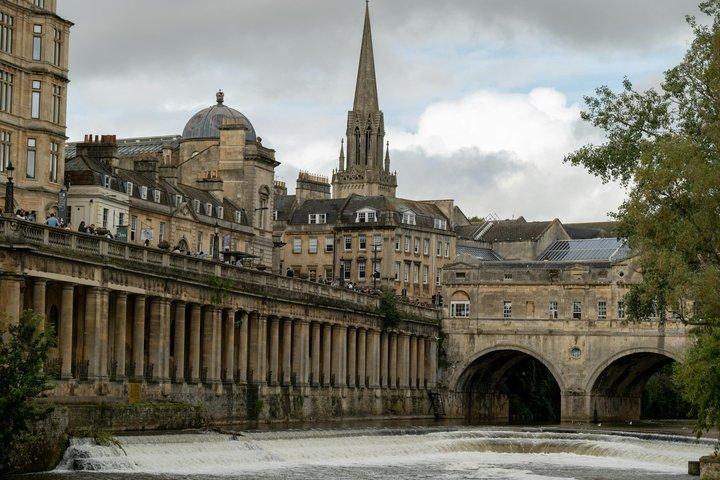 Bath Iconic Landmarks and Hidden Gems Self Guided Walking Tour