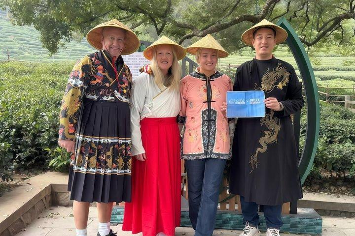 Hangzhou Classic Day Tour from Shanghai by Bullet Train