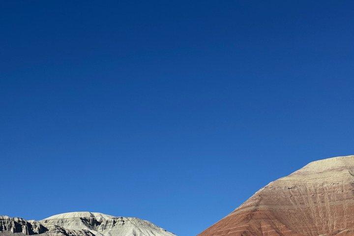 Altyn Emel Adventure in Aktau mountains Katutau and Singing Dune