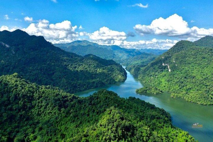 Private Cao Bang 3 Days Ban Gioc Waterfall& Pac Bo and Ba Be Lake