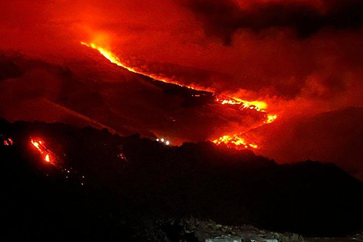 Etna and Wine an experience between nature and aromas with taste.