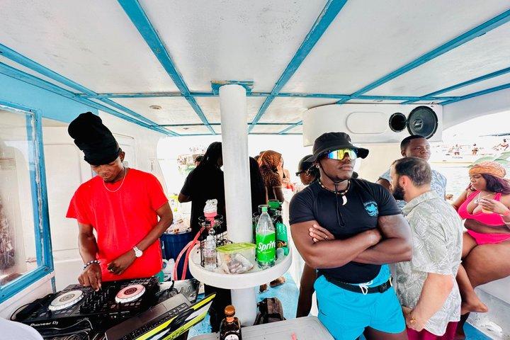 #1 Punta Cana Hip Hop Adults Only Party Boat with Open Bar & DJ