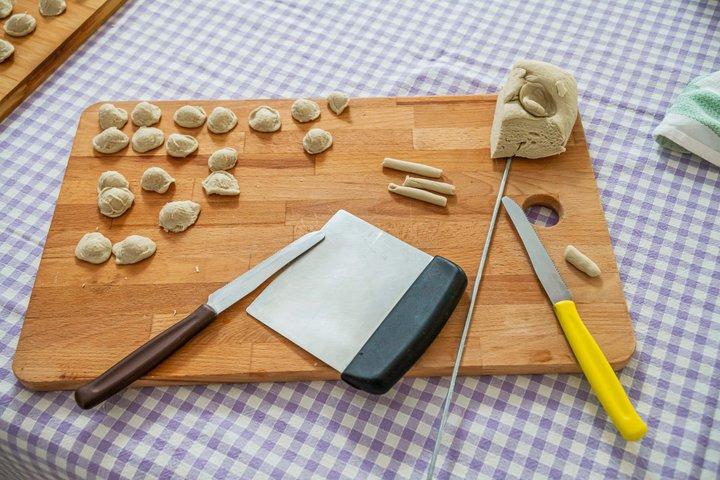 Small group Pasta and Tiramisu class in Bari by Cesarine