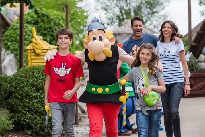 Asterix Theme Park Transfer from Paris with Optional Entry Ticket