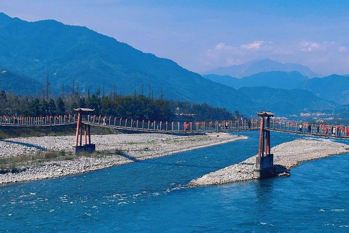 Private Mt Qingcheng and Dujiangyan Irrigation Tour from Chengdu