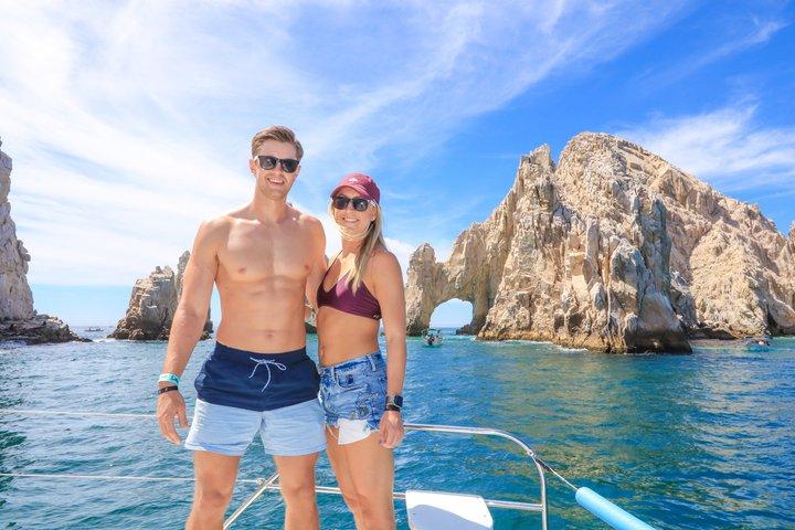 Sailing Experience Los Cabos with Gourmet Lunch and Open Bar