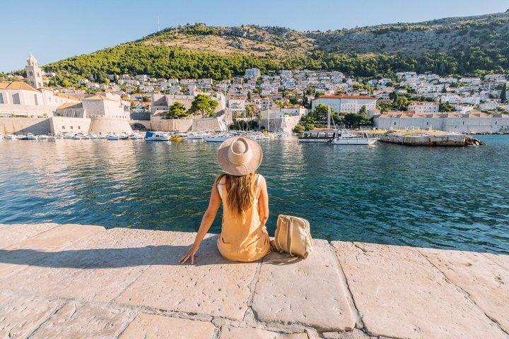 Private Old Town and Waterfront Photoshoot in Dubrovnik