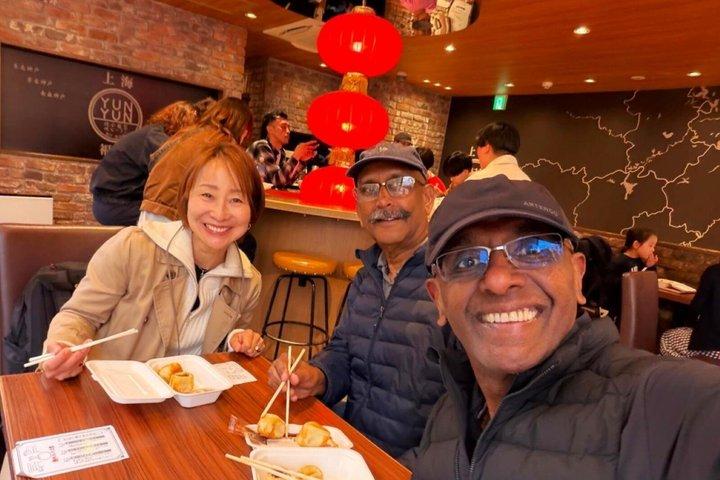 2-Hour Local Street Food Tour in Yokohama Chinatown