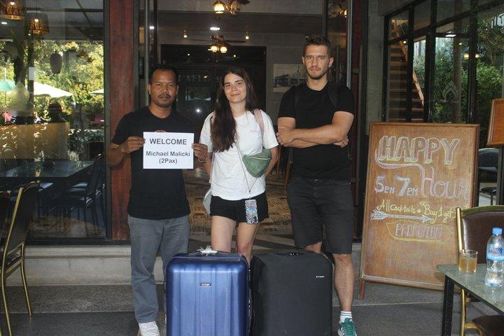 Airport (SAI) Pickup & Transfer Services