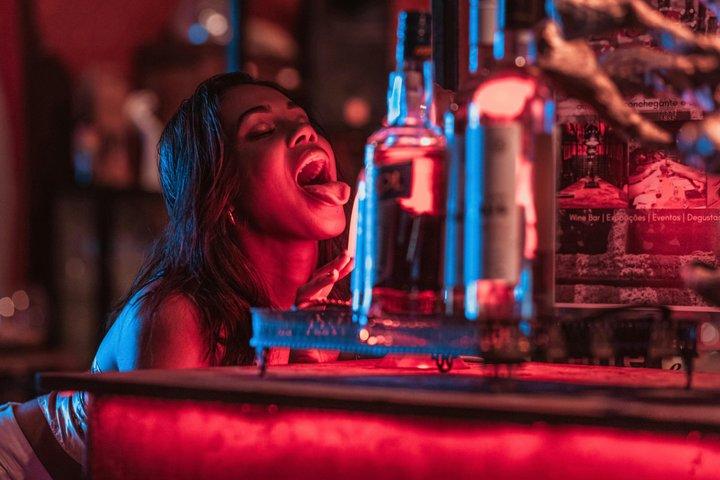Party Walk & legendary pub crawl through St. Paul & Reeperbahn