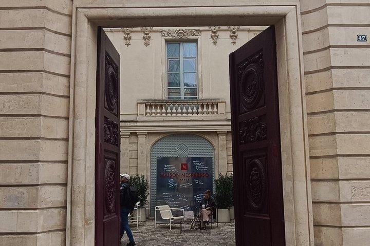 Historic Le Marais Walk and Local Gastronomy Tasting