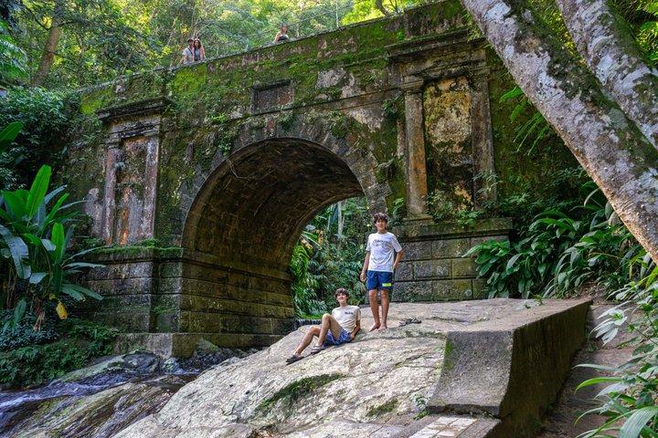 PRIVATE SUV 4x4 : TIJUCA Forest 5h NO HIKE + Photo