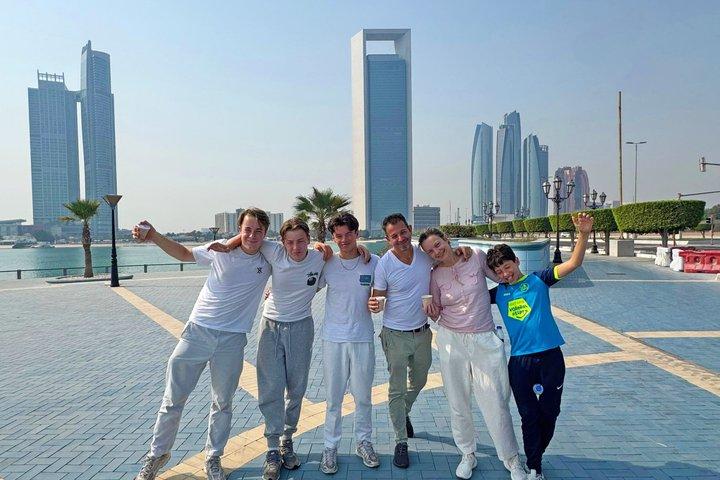 Dubai to Abu Dhabi City Tour: Capital Highlights with Transfer