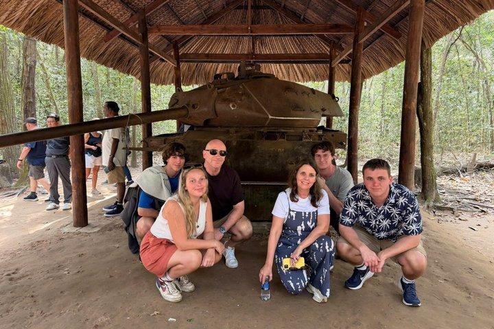 Private VIP Cu Chi Tunnels & Bonus City Tour