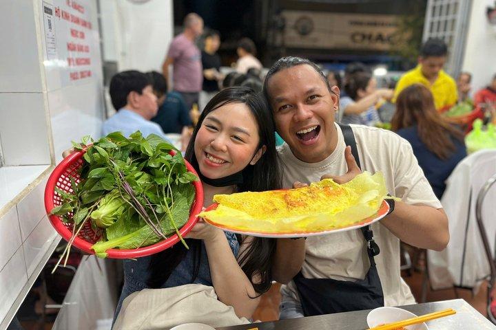 Premium Saigon Michelin Food Experience by Insider Scooter