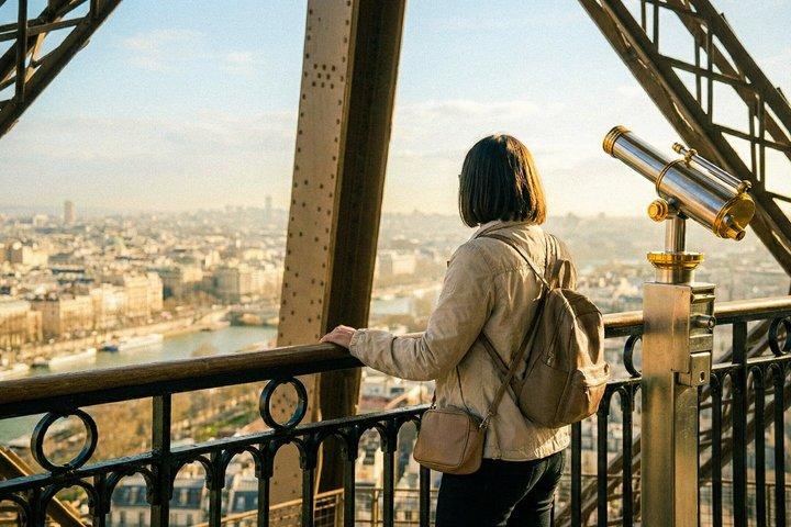 Seine River Cruise and Eiffel Tower Reserved Access Guided Tour