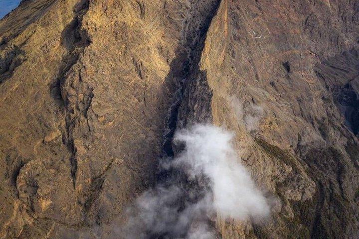 3 Days on Mount Meru Wildlife and Crater Views with Epic Sunrise
