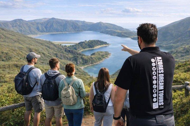 São Miguel 2-Day Premium Tour: Furnas, 7 Cidades, Fogo & Nordeste