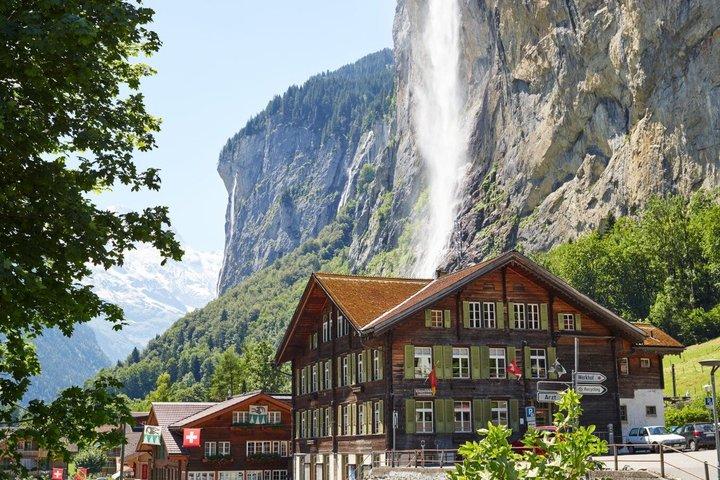Grindelwald and Lauterbrunnen Guided Day Trip from Interlaken