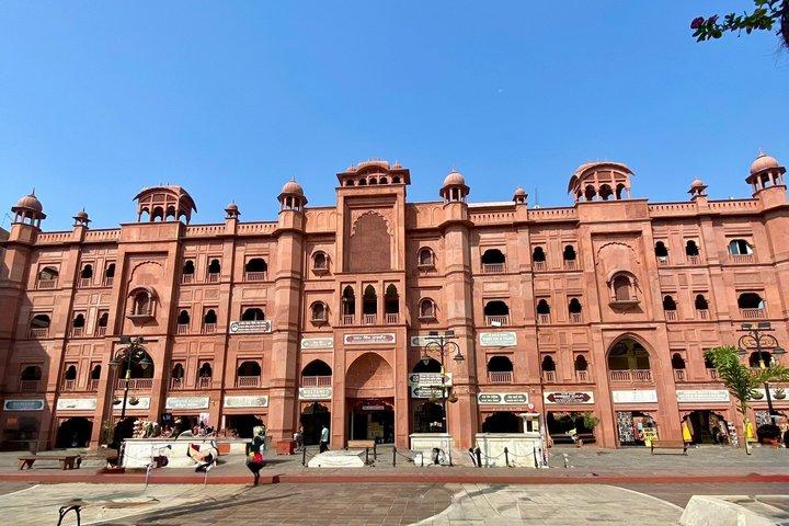 Amritsar Heritage Walk - Golden Temple, Bagh & Museum