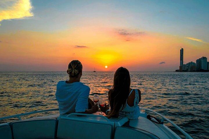 Ultimate Party Combo Cartagena Sunset Boat Party & Pub Crawl