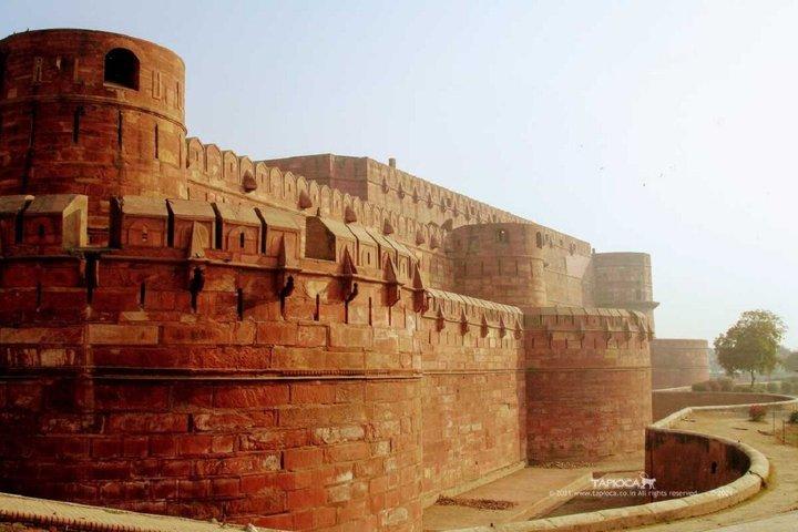 Agra: Agra Fort and Mehtab Bagh Sunset Viewpoint Guided Tour