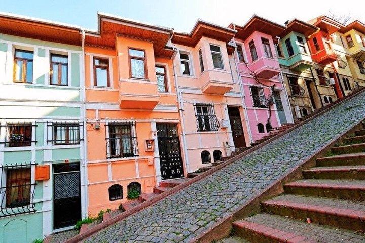 Private Chora Museum, Balat and Patriarchate Church Tour