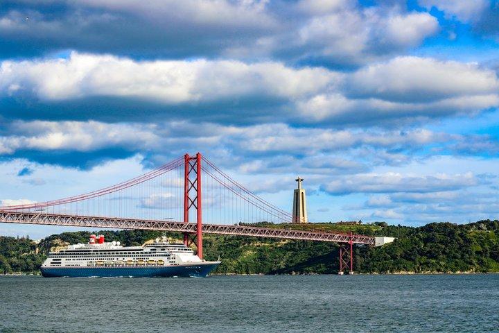 Lisbon Unforgettable City Tour and Cristo Rei Tour