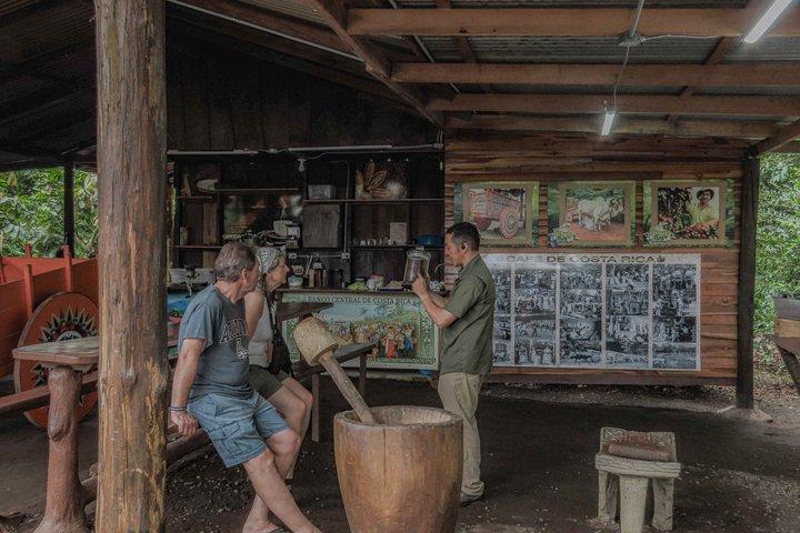 Coffee, Chocolate and Sugarcane Tour La Fortuna