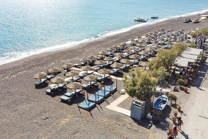 Santorini Highlights Small-Group Tour with Authentic Greek Lunch