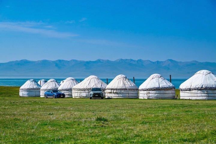 Kyrgyzstan, Song Kul Lake as Nomad Horseback Riding and Yurt Stay