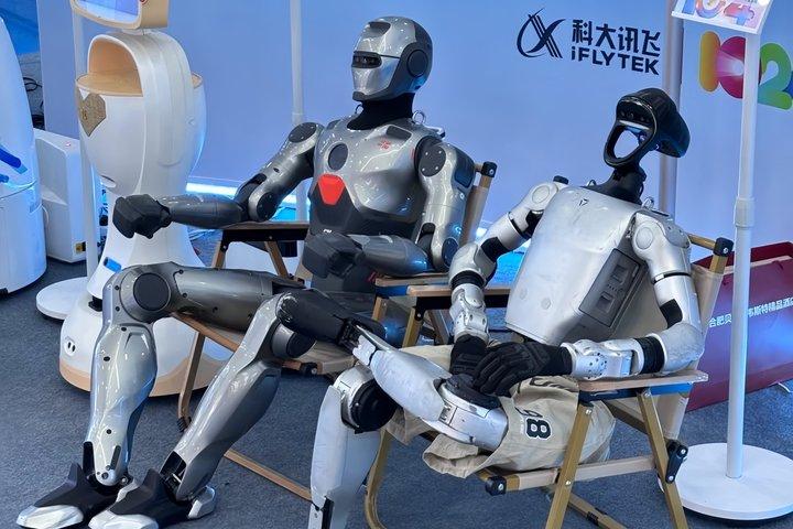 Shenzhen Future Tech Tour Drone Delivery and Driverless Taxi