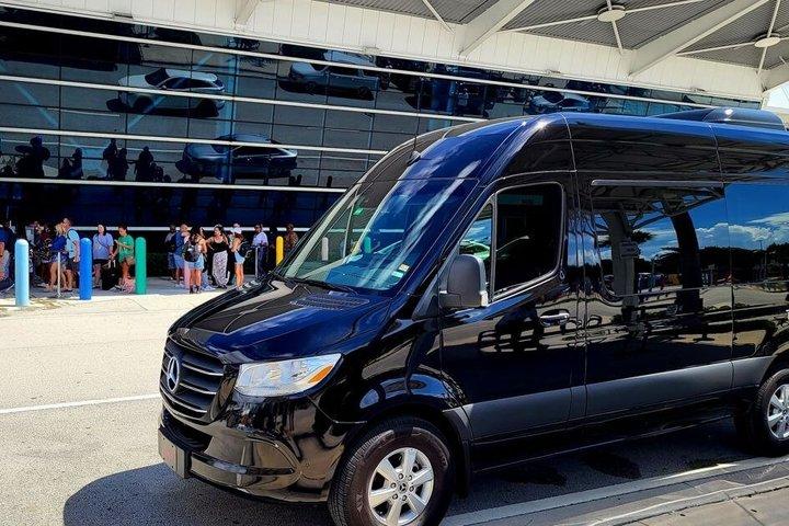 Transfer from Miami Airport to Hotel or Port Miami. Up to 11 pax.