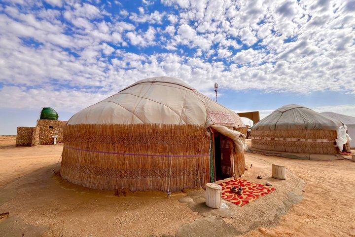 One night in desert and fortresses