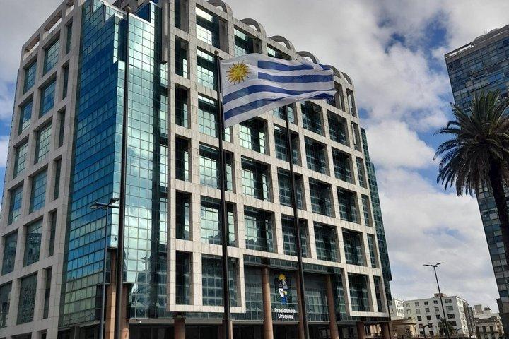 Independent Walking Tours in Montevideo