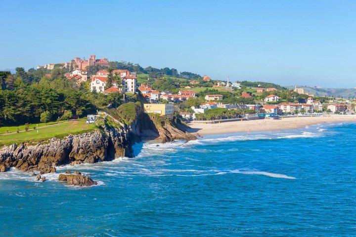 Day trip from Bilbao Capricho de Gaudi Santillana and Santander