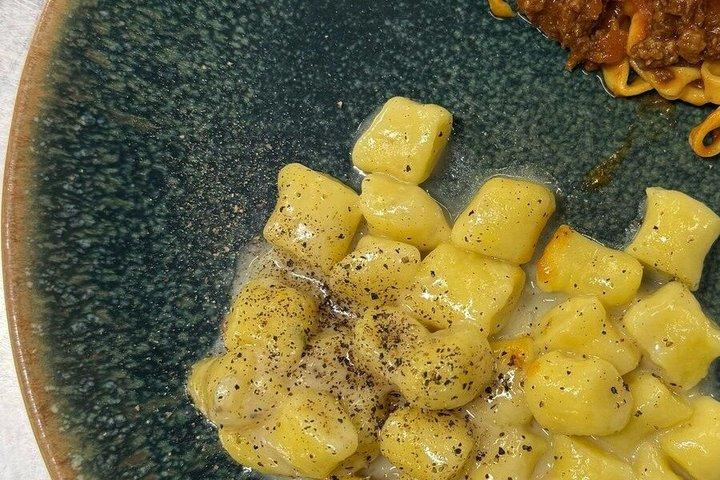 Pasta and ice cream with wine