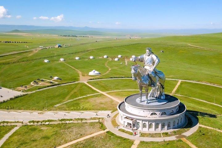 Chinggis Khaan Statue and Terelj National Park Day Tour