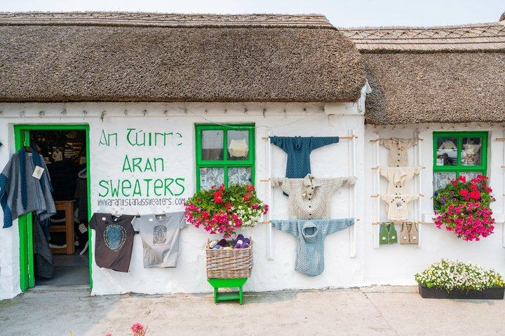 Inis Mór (Aran Islands) Day Trip: Return Ferry from Rossaveel, Galway