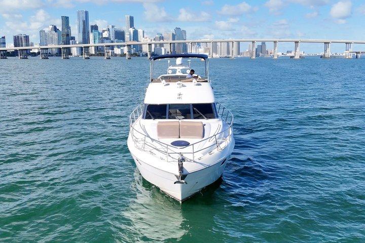 Luxury 60FT Yacht in Miami Private Activity with Two Jet Skis