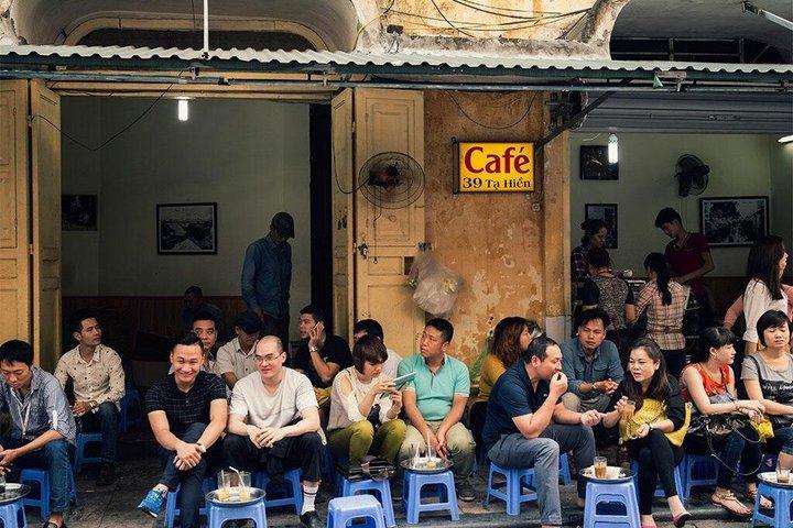 10-Day Vietnam Highlights (4-star Hotels + Flights)