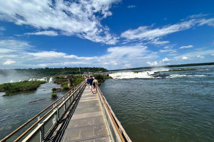 1 Day Iguaçu Falls Tour across Brazil and Argentina