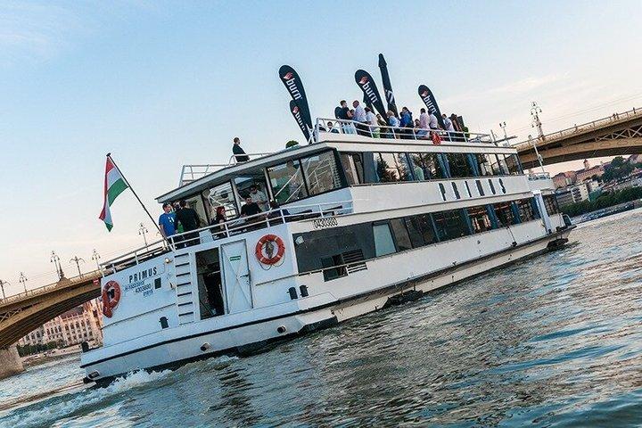 Budapest Dinner Cruise with Festive Fireworks Display