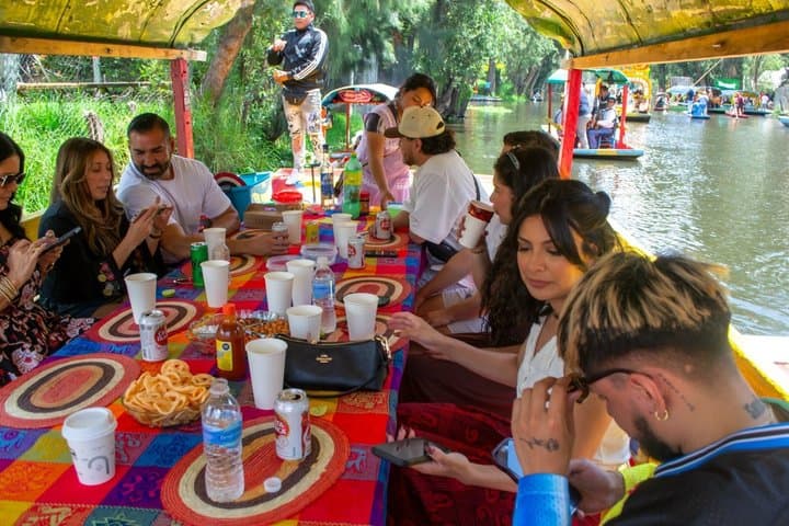 Mexican Boat Tour in Xochimilco Unlimited Drinks