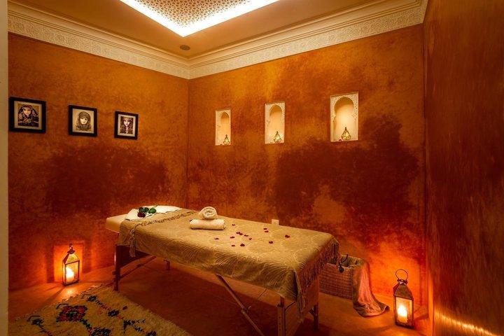 Marrakech: Moroccan Hammam & Massage with Private Hotel Transfer