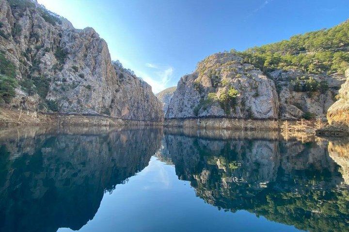Green Canyon Boat and Green Lake Tour with Lunch and Soft Drinks